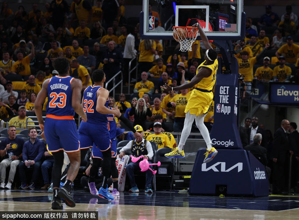 开云开云体育官方网站-包含西亚卡姆重返赛场，表现优异首场状态出色，独行侠观众沸腾！的词条-开云开云体育官方网站