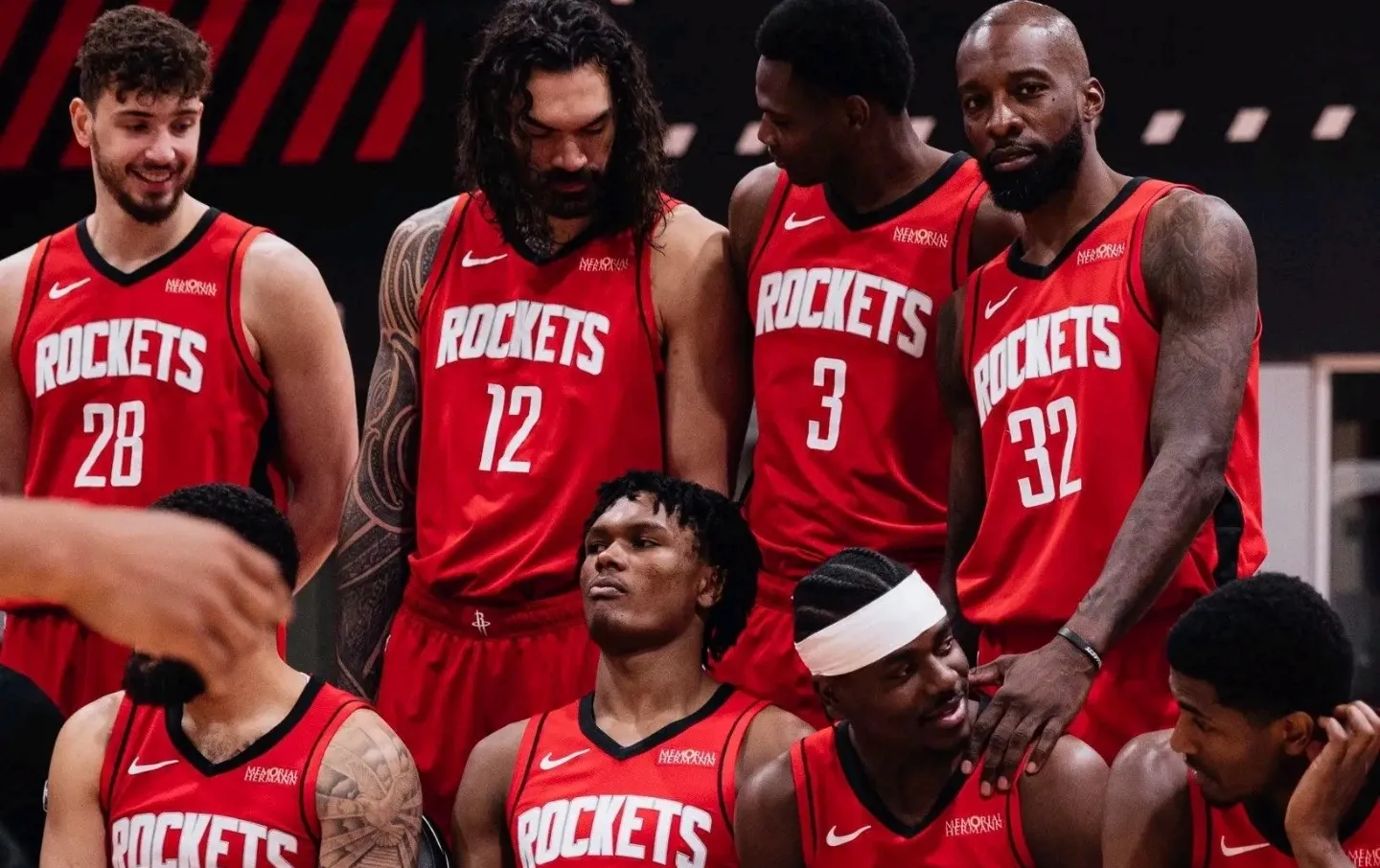 开云-热火队防守崩盘，惨遭对手狂轰猛炸，一起当然能力得到.-开云