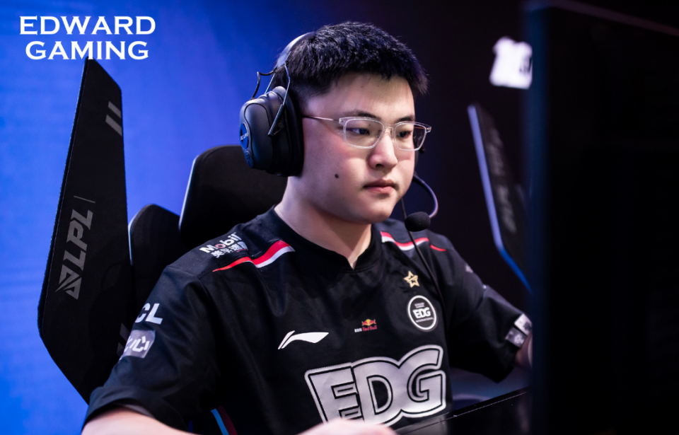 开云体育app-Uzi重要时刻大比分获胜，MAD带队取胜！上演精彩一战-开云体育app